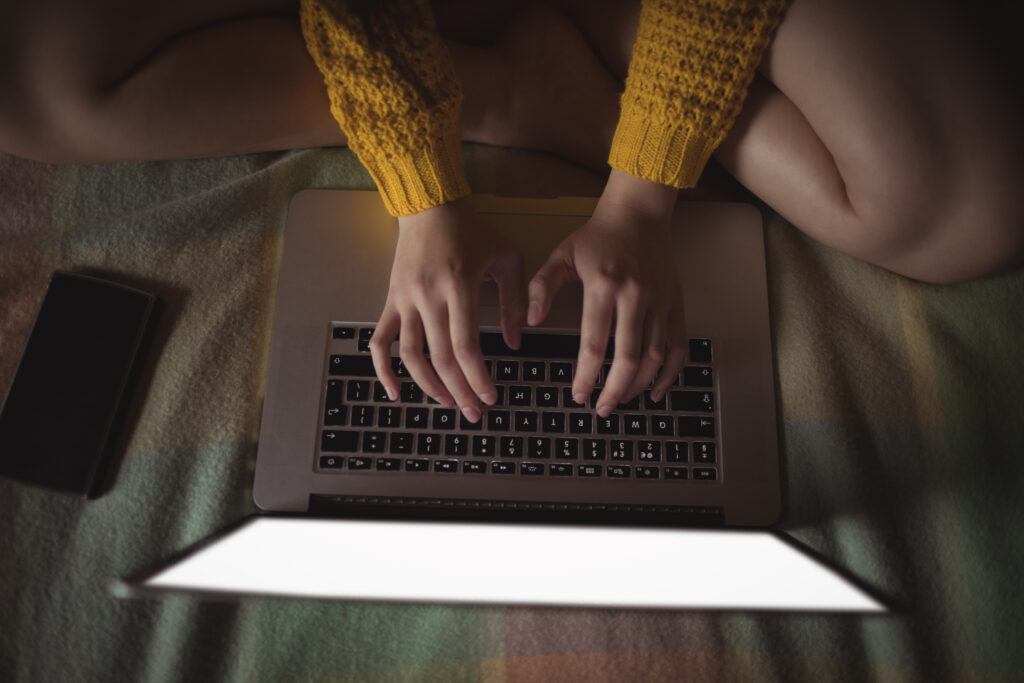 Dipendenza da Internet - Desirèe Mantovano